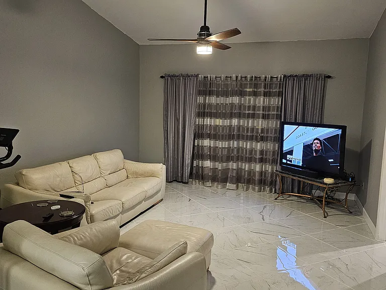 9590 Windsor Club Cir — Photo 4