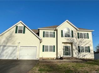 225 Matthew St, Prospect, CT 06712