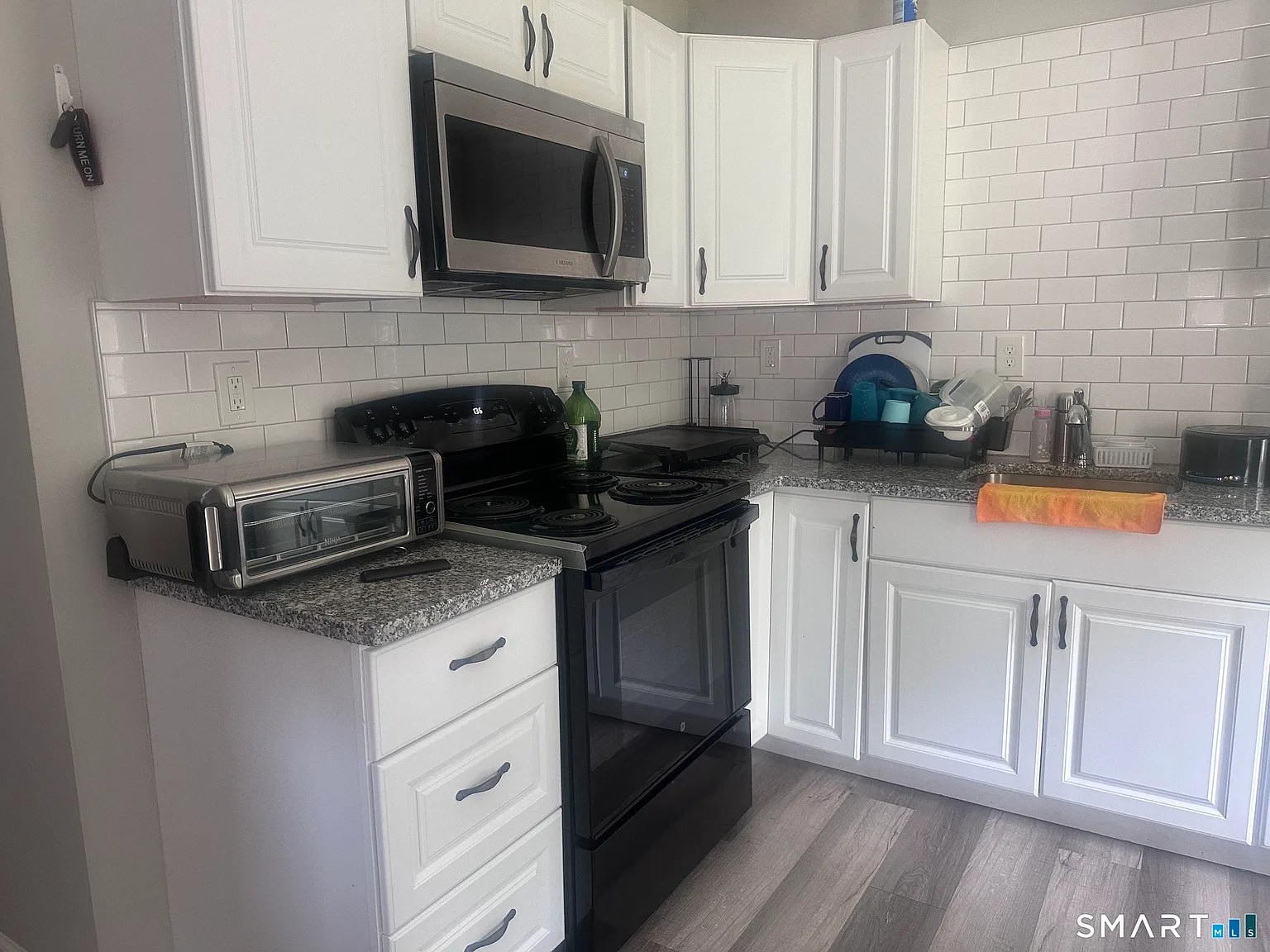 2 bed, 1.0 bath, 1671 sqft, $1,895 — Photo 4