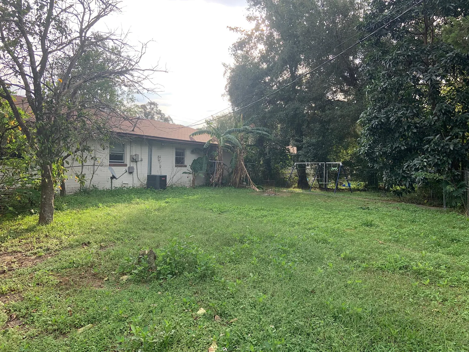 3 bed, 1134 sqft, $1,500 — Photo 2