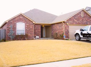 2721 W Pensacola St, Broken Arrow, OK 74011