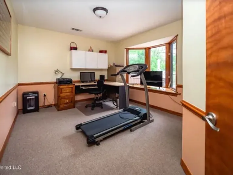562 S Deerfield Dr — Photo 15