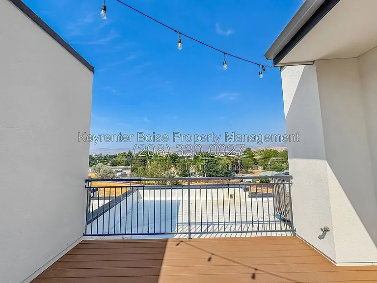 1198 S Marietta Spur Ln — Photo 27