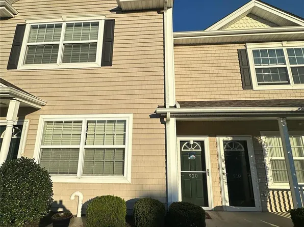 920 Willow Lane #A, Valley Stream, NY 11580