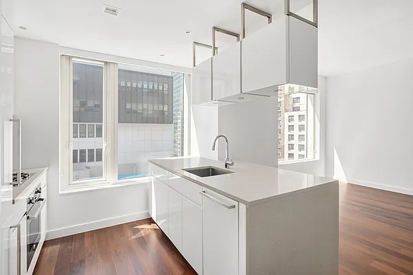 Rented by Compass | media 43