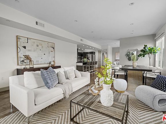 3rd image of 10930 National Blvd Unit 201