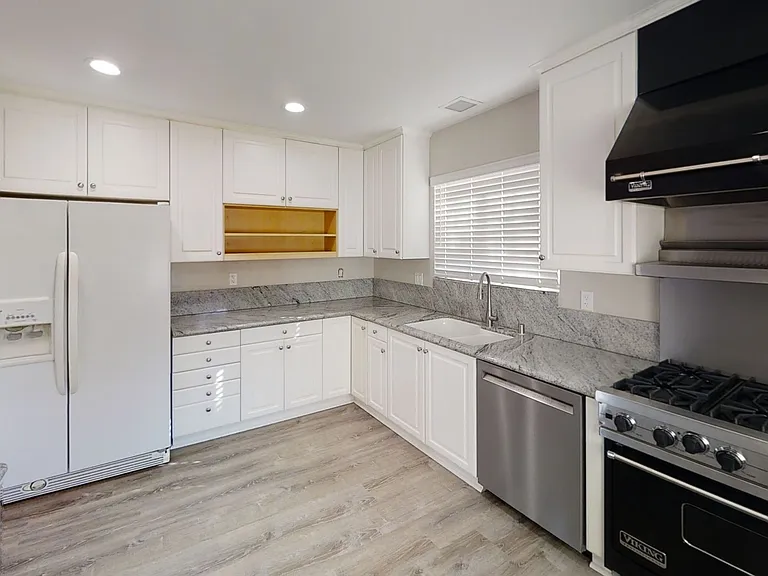 5441 Brockbank Pl — Photo 8