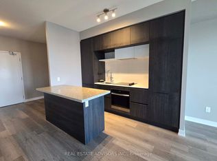 2 David Eyer Rd #422, Richmond Hill, ON L4S 0N6