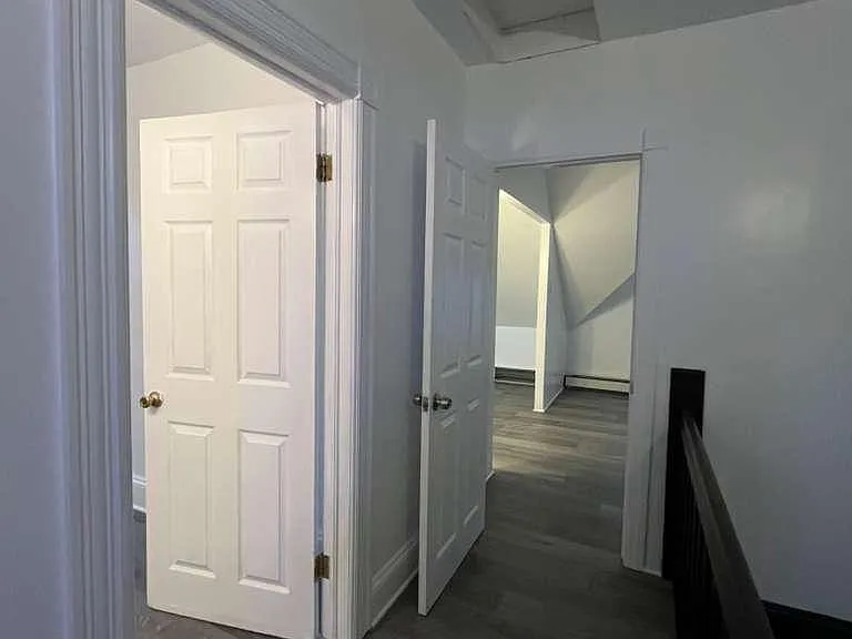 327 Prospect St #1 — Photo 8