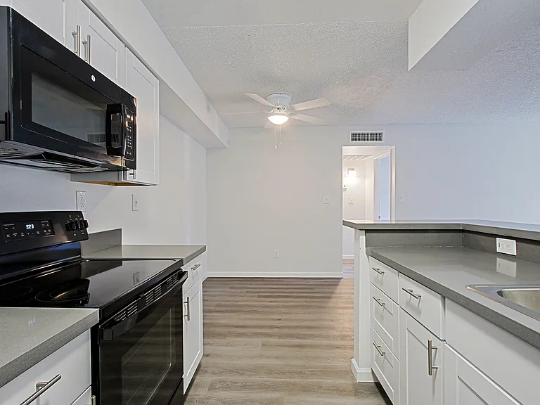 Northerly Apartments — Photo 17