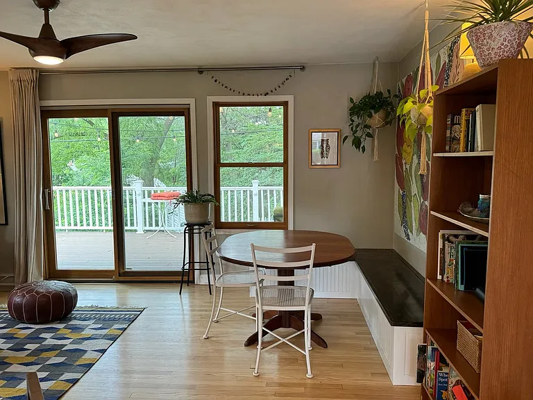 5320 Oak Crest Pl — Photo 4