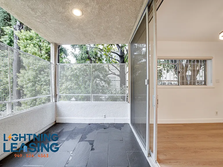 408 N Palm Dr #101 — Photo 6