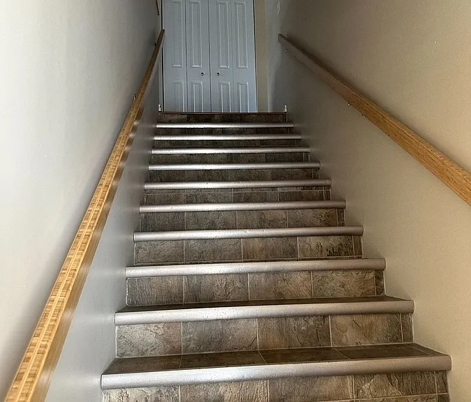 2160 McIntyre St #2 — Photo 1