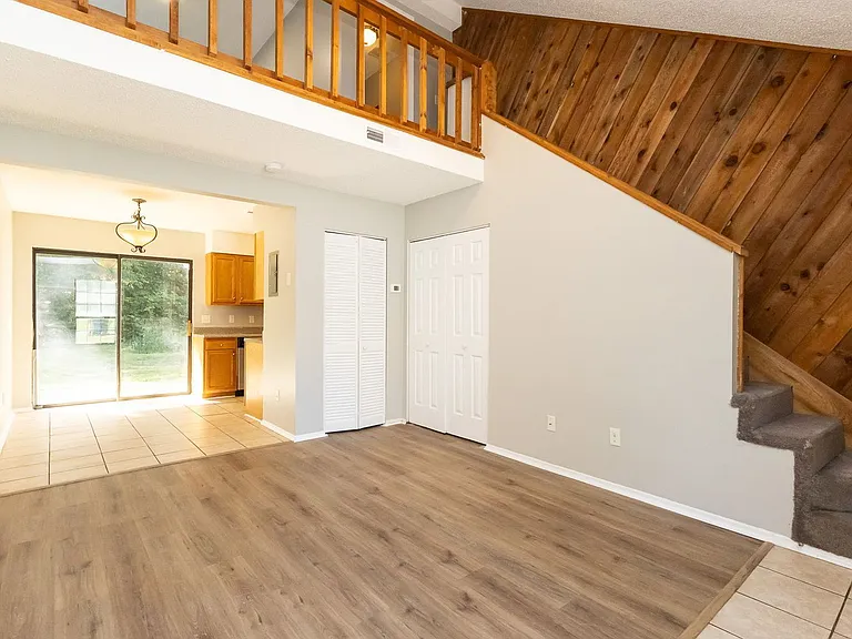 1120 McBrien Rd #A — Photo 5