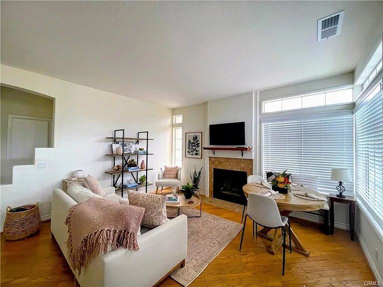 72 Shorebreaker Dr — Photo 8
