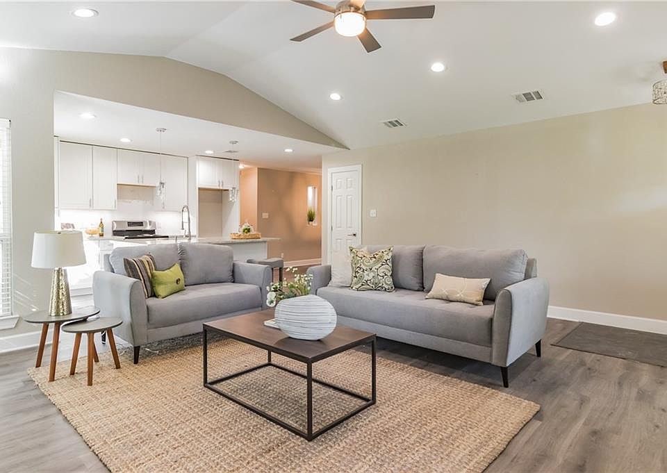 1st image of 602 Bristlewood Cv