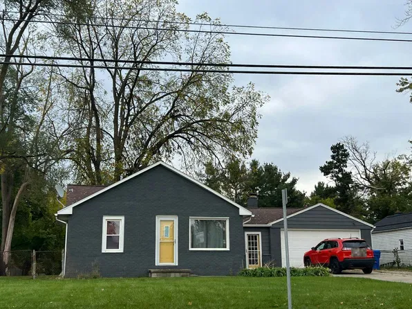 950 Scott Lake Rd, Waterford, MI 48328