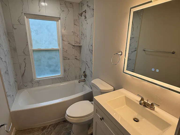 1901 Huddle St — Photo 11