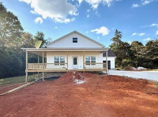 267 Honeysuckle Ln, Sparta, TN 38583