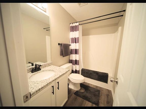 4th image of 3018 Prater Ct