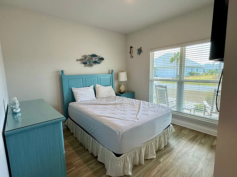 150 Heron Ct — Photo 3