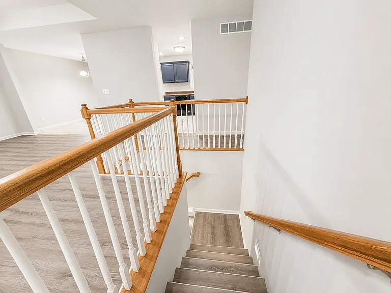 208 Jackal Dr — Photo 25