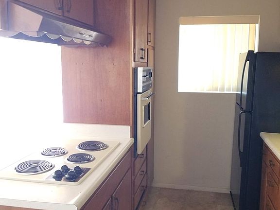4th image of 2216 E Birchwood Ave
