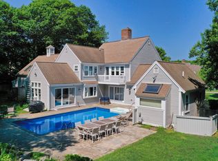 24 Five Gate Ln, North Falmouth, MA 02556