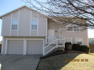 31341 W 174th St, Gardner, KS 66030