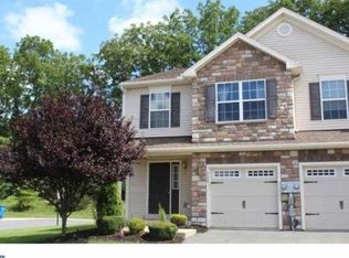 711 Caramist Cir, Sinking Spring, PA 19608