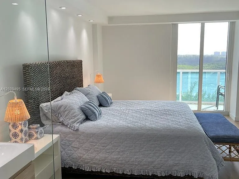 100 Bayview Dr #1521 — Photo 13