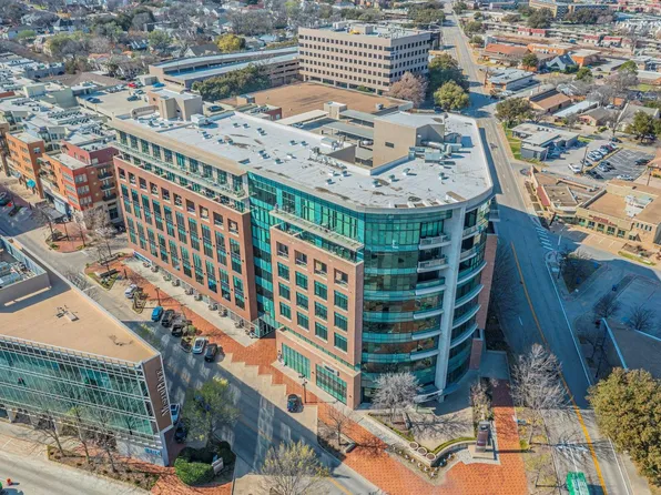 3100 W 7th St APT 811, Fort Worth, TX 76107