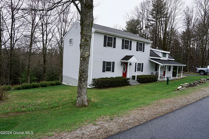 3rd image of 7370 Bills Road
