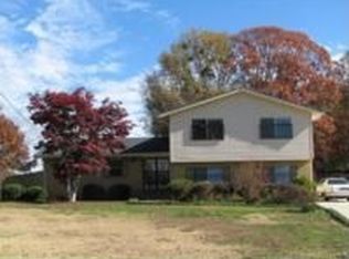 3303 Oakdale Dr, Opelika, AL 36801
