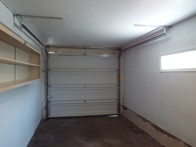484 G St — Photo 33