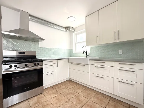 1420 Newkirk Avenue image 4 of 6