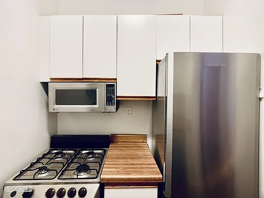 Rented by Citi Habitats | media 62