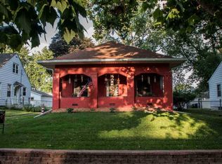 2513 Wilkes Ave, Davenport, IA 52804