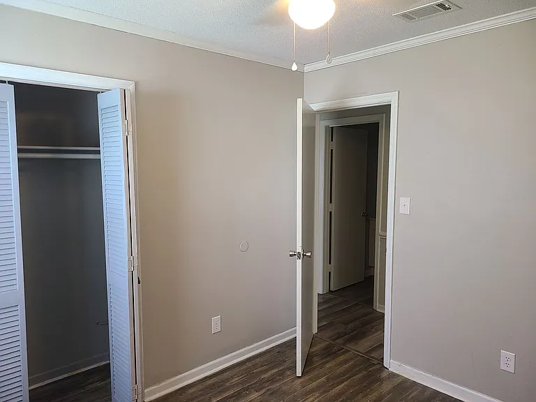 2082 State Highway 172 — Photo 13