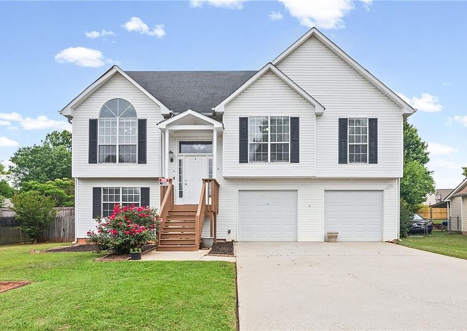 1st image of 2031 Tudor Dr