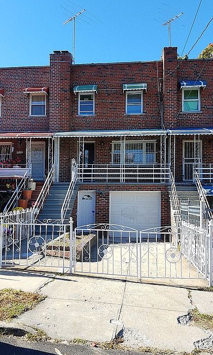 2nd image of 4067 Wilder Ave