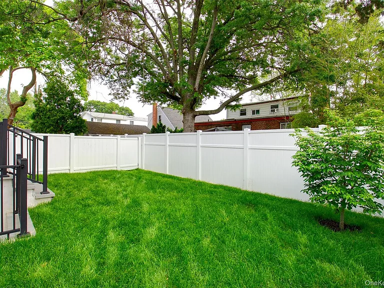 30 Kirkwood Rd #B — Photo 35