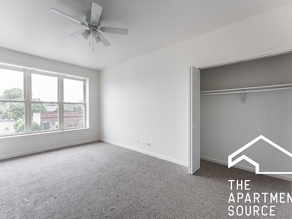 4th image of 3957 N Irving Park #301