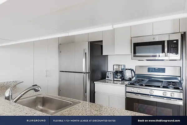 Rented by The Blueground | media 56