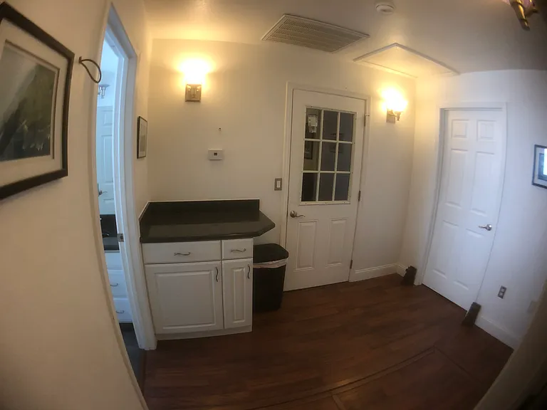 1015 Beamer St — Photo 10