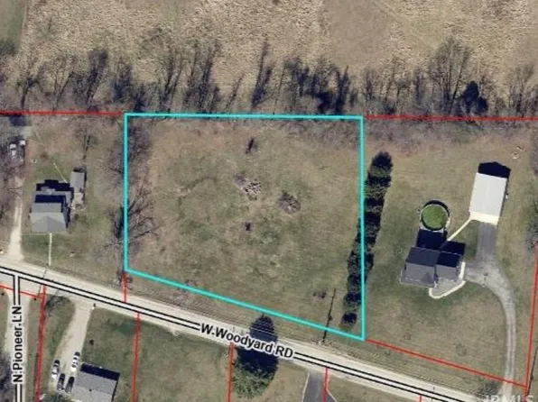 4176 W Woodyard Rd, Bloomington, IN 47404