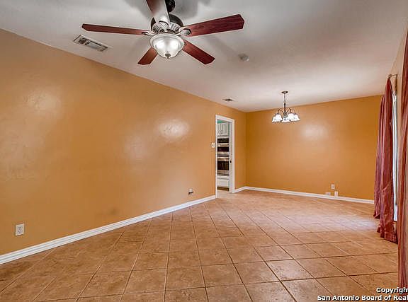 3rd image of 7342 Crownpiece St