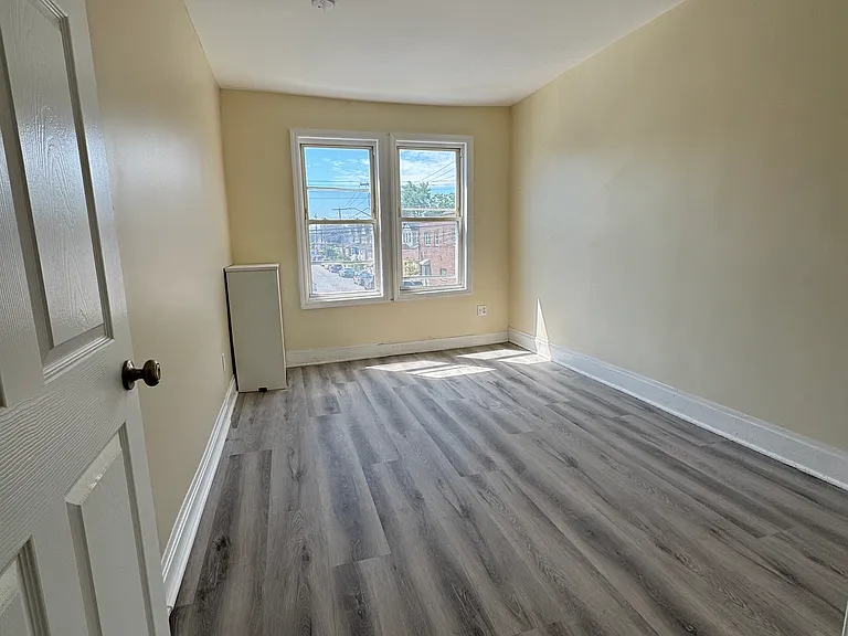 11314 Sutphin Blvd #2F — Photo 4
