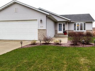 4436 57th St NW, Rochester, MN 55901