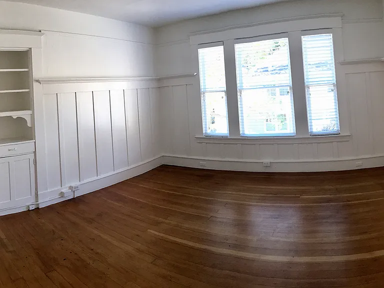 140 E Blithedale Ave #140 — Photo 12